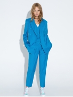  
Цвет: Голубой