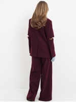  
Цвет: Марсала